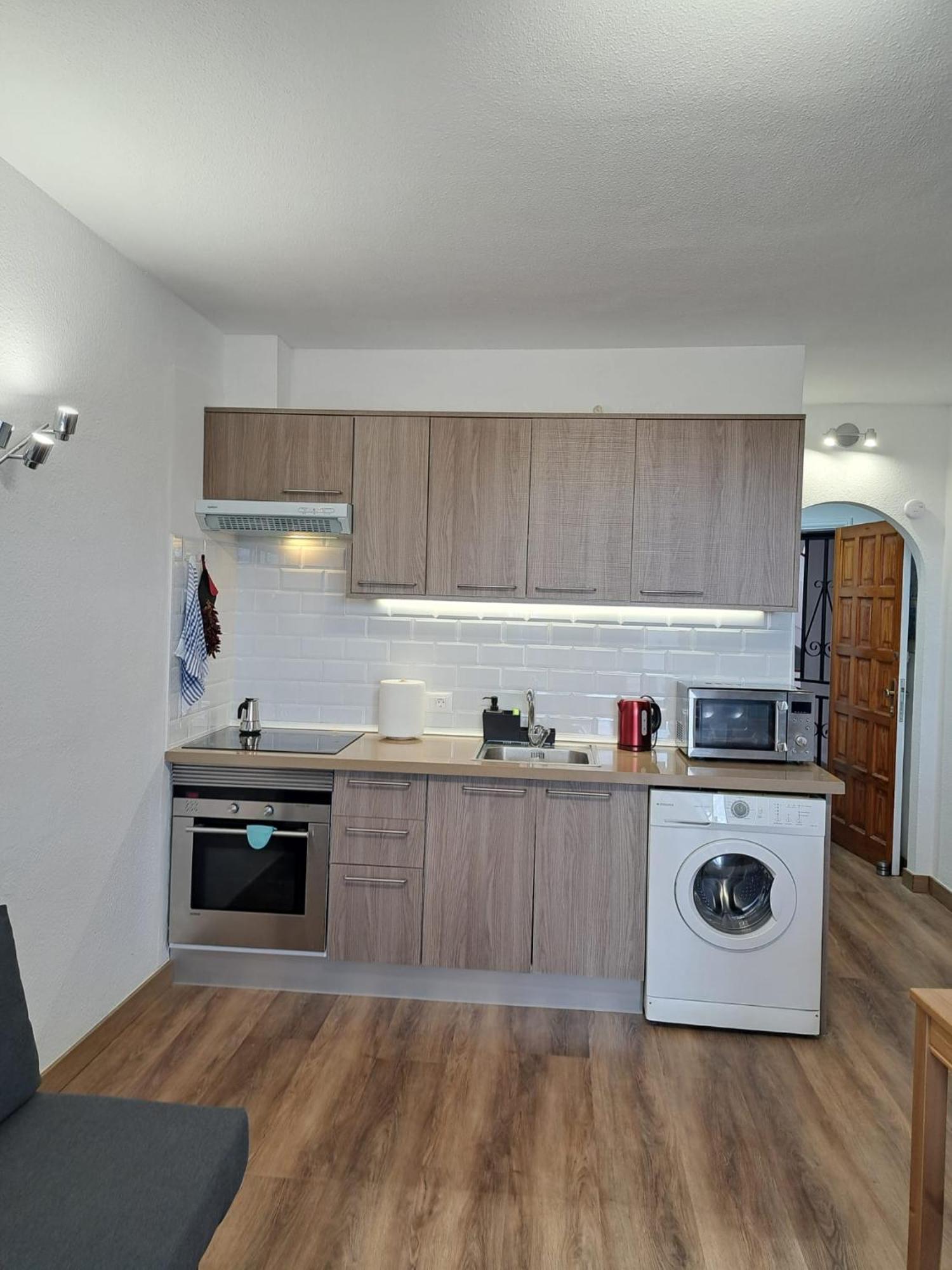 Ancora Home, Los Diamantes, Tenerife Лос Кристианос Экстерьер фото